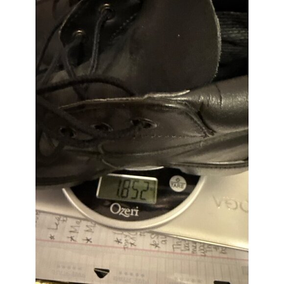 Timberland Classic  3 Eye Chukka Black Boots Size 7